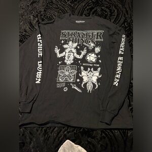 Hot Topic long sleeve “stranger things”
